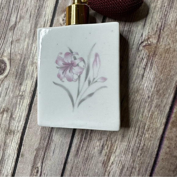 Vintage Empty Fragrance Perfume Bottle Pink Floral Taiwan Atomizer White Ceramic - Picture 5 of 11